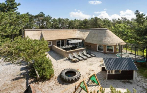 Stunning Home In Ringkøbing With Sauna
